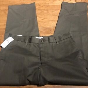 NWT khaki Dockers 32/29